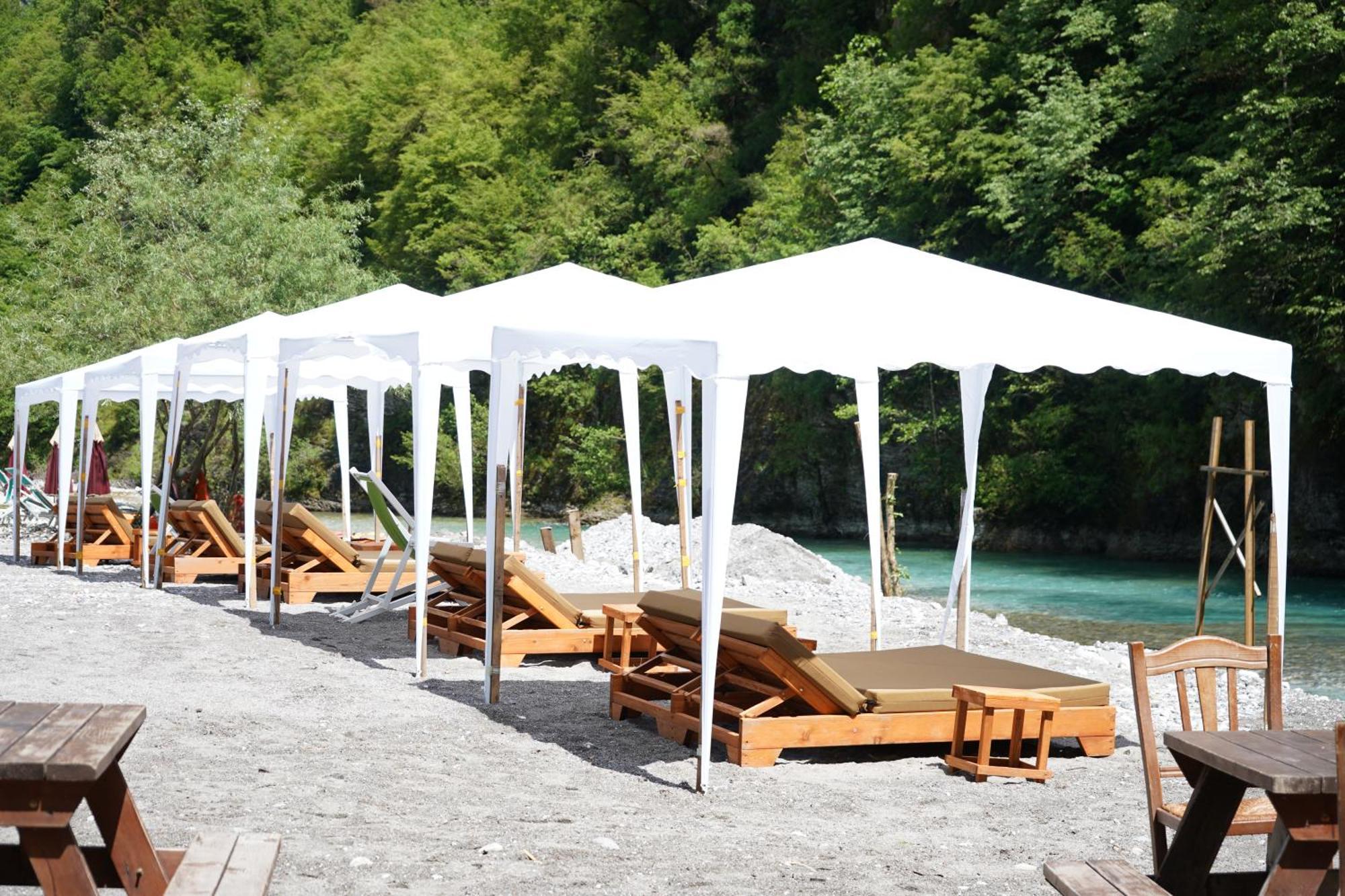 Gasthof Park Blini Shala River *