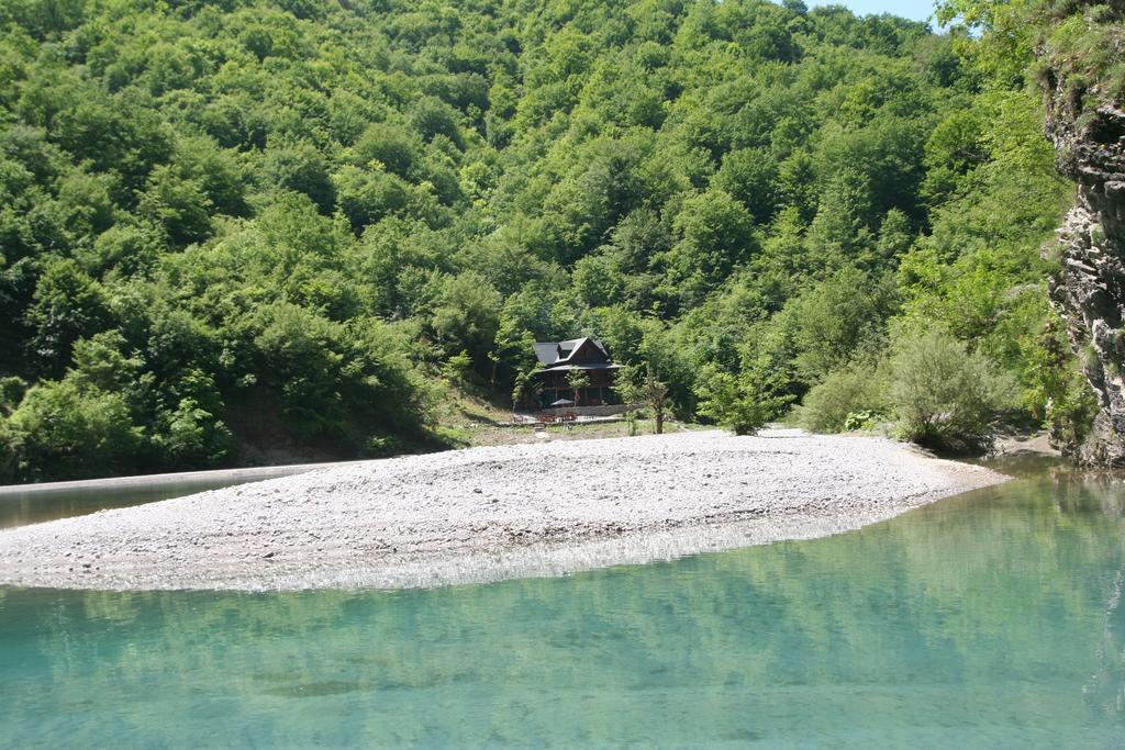 Park Blini Shala River Moll' e Shoshit
