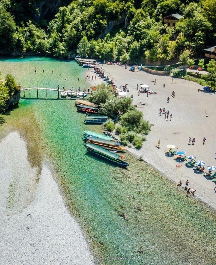 Park Blini Shala River Gasthof Moll' e Shoshit